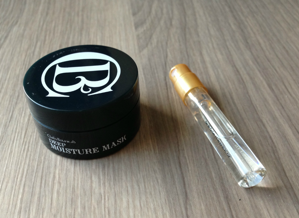 Sample Society by Beauty Bar - Beauty Subscription Box Review - January 2013