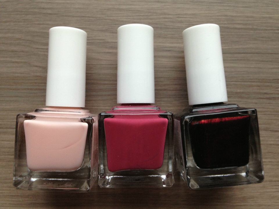 Square Hue Box Review - February 2013 - Monthly Nail Polish Subscription Service
