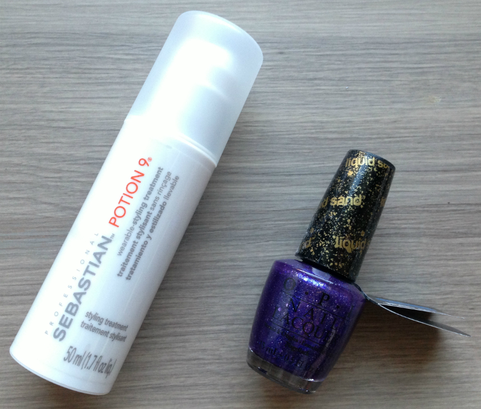 Man Repeller Glossy Box Review - January 2013 - Monthly Makeup Subscription Serivce