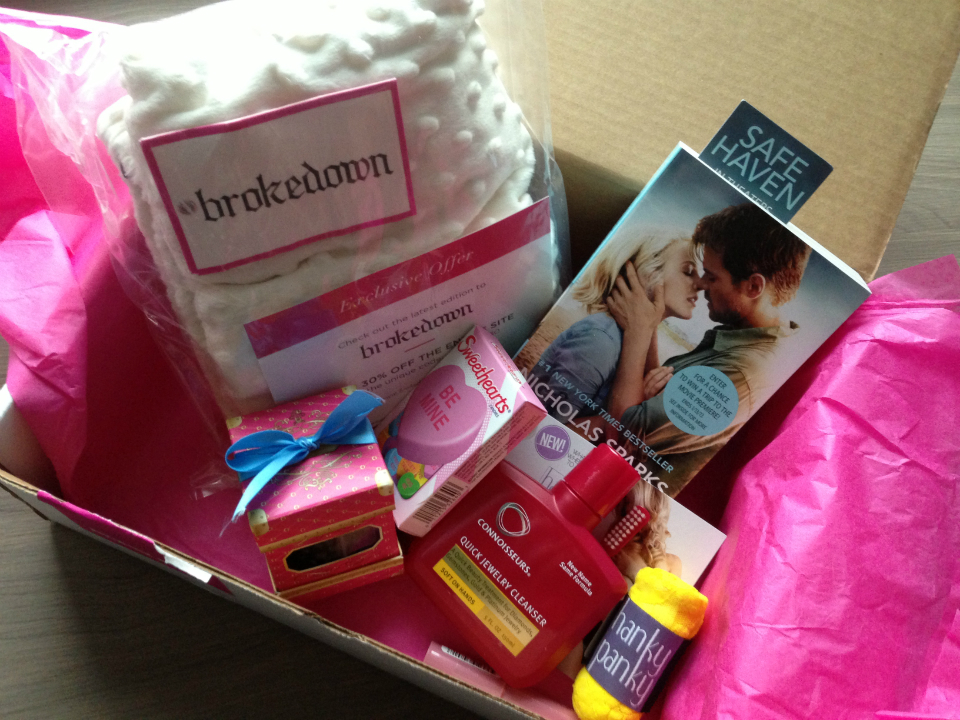 Pop Sugar Must Have Box February 2013 Review - Women's Monthly Subscription Service