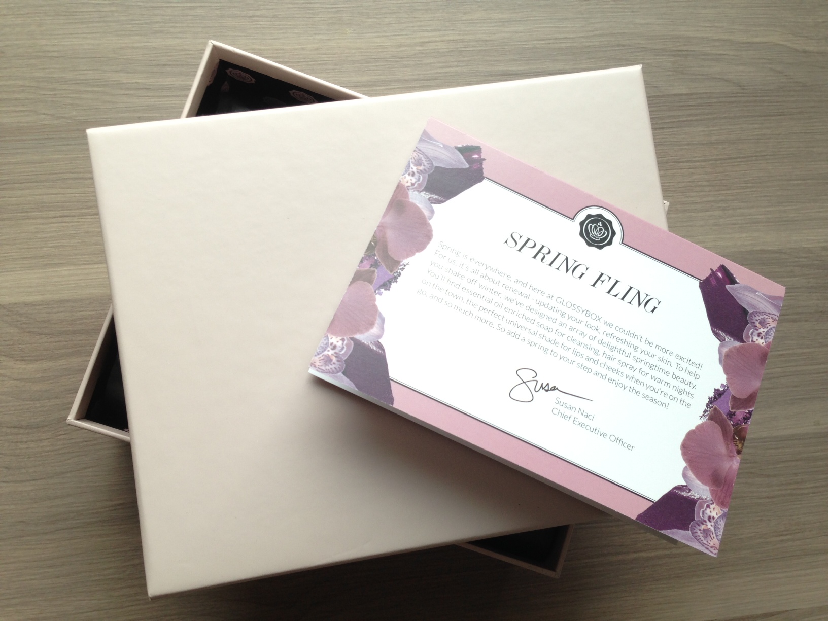 GLOSSYBOX Review USA – March 2013 – Makeup Subscription Boxes