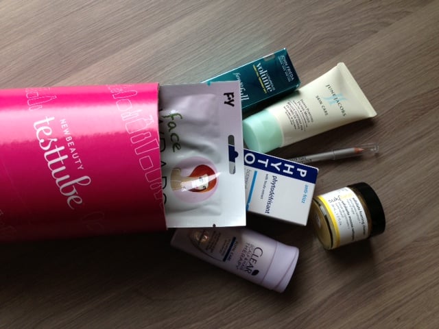 New Beauty Test Tube Review: Women's Beauty Sample Boxes - April 2013