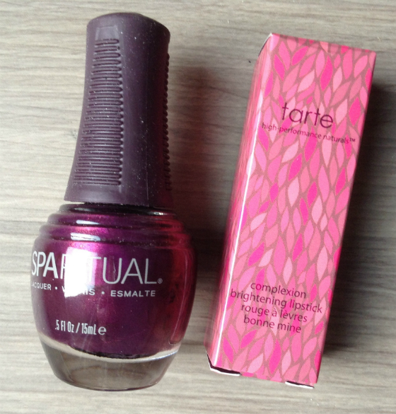 GLOSSYBOX Review June 2013 & Promo Code