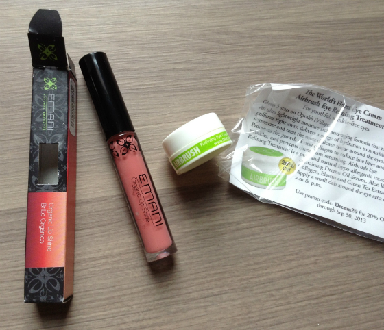 Blush Mystery Beauty Box Subscription Review - July 2013