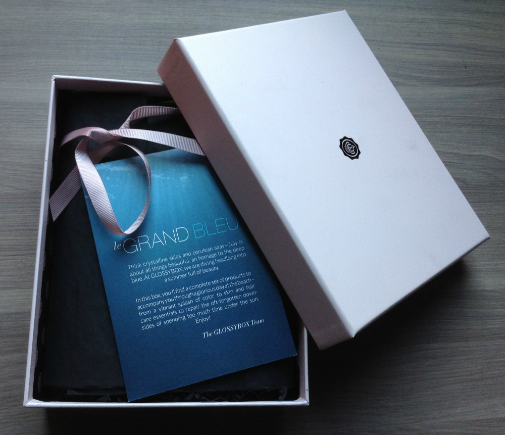 GlossyBox July 2013 – USA – Beauty Subscription Box