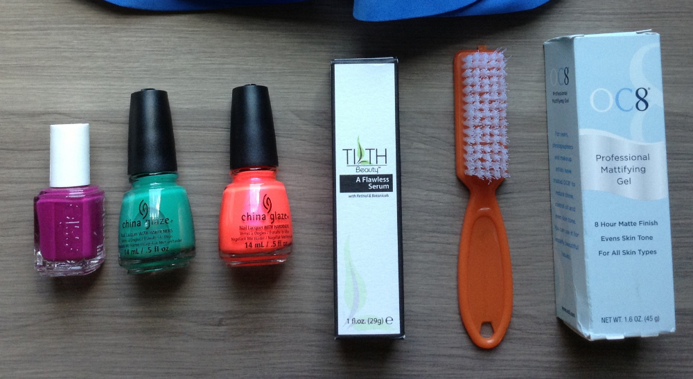 The I.N.N. Box By iNZURi Review – Nail Polish Subscription