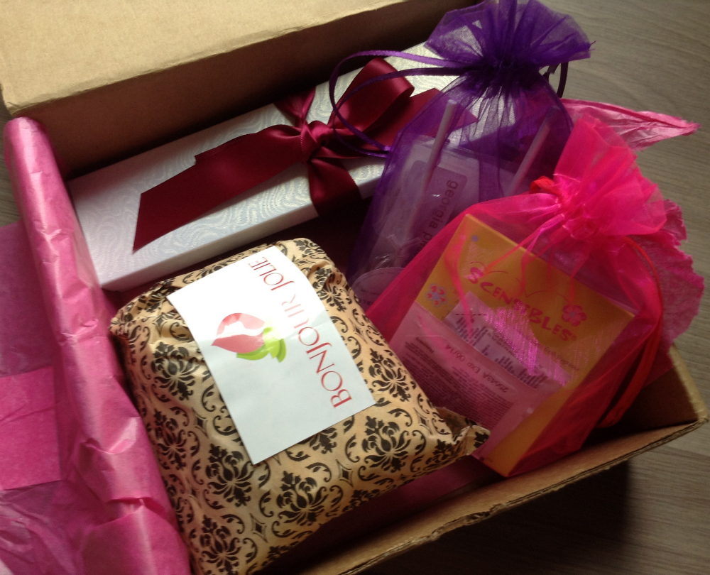 Bonjour Jolie Subscription Box Review – August 2013