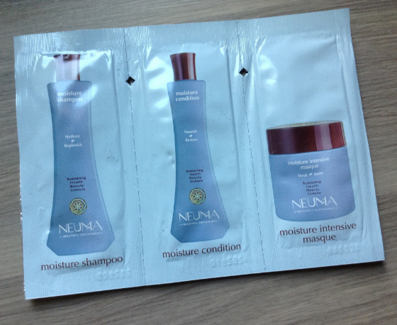 Petit Vour Beauty Subscription Box Review - September 2013