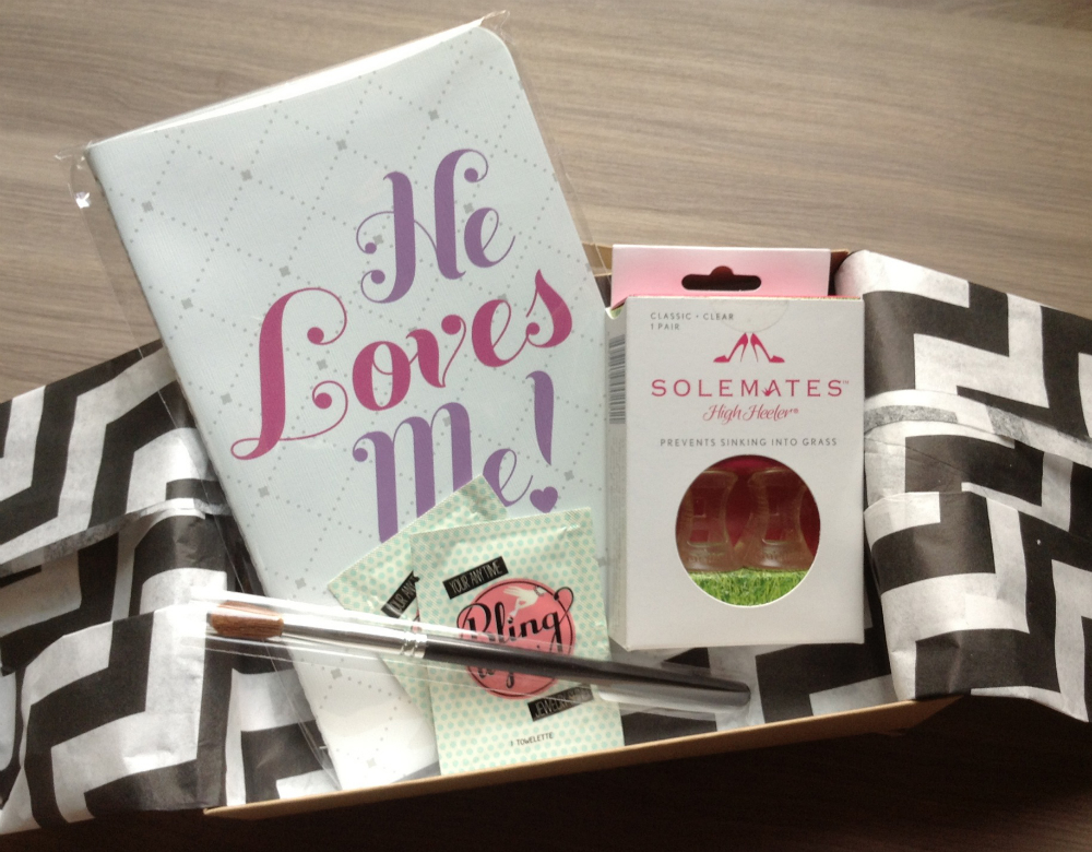 Studio Wed Box Review – Subscription Boxes for Brides