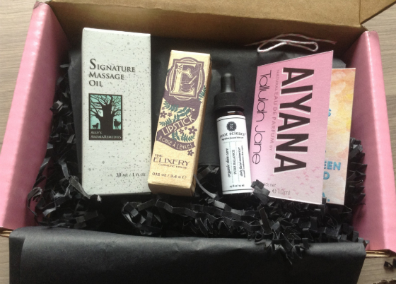 Petit Vour Beauty Box Review - October 2013