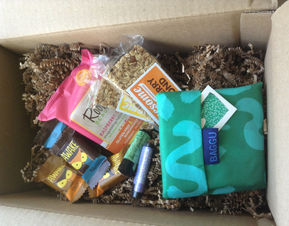 Pijon Box Review – College Student Subscriptions