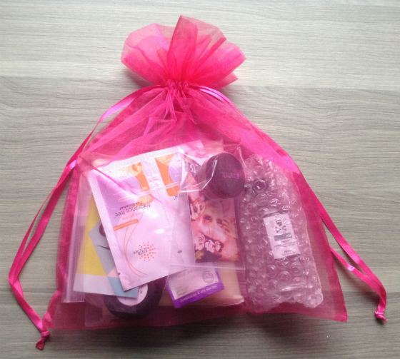 Vegan Cuts Beauty Box Review - October 2013
