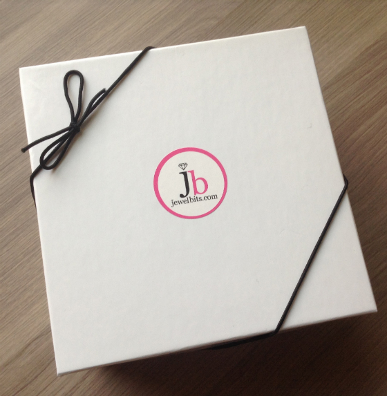 JewelBits Review - Monthly Jewelry Subscription Box