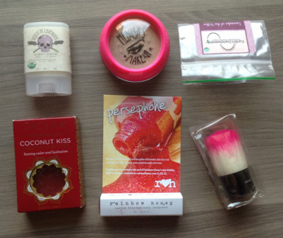 Vegan Cuts Beauty Box Review - November 2013