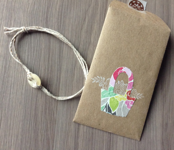Box of Happies Subscription Review - December 2013