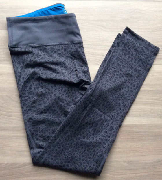 Ellie Subscription Review & $10 Coupon - Dec 2013 Laggings