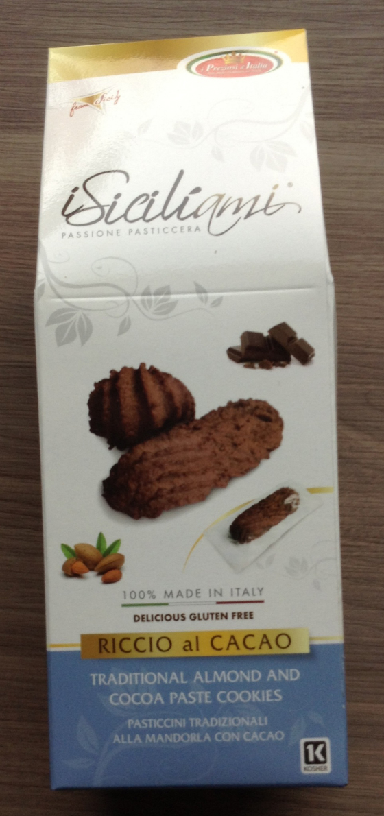 Escape Monthly Subscription Box Review - Dec 2013 Almond Cookies