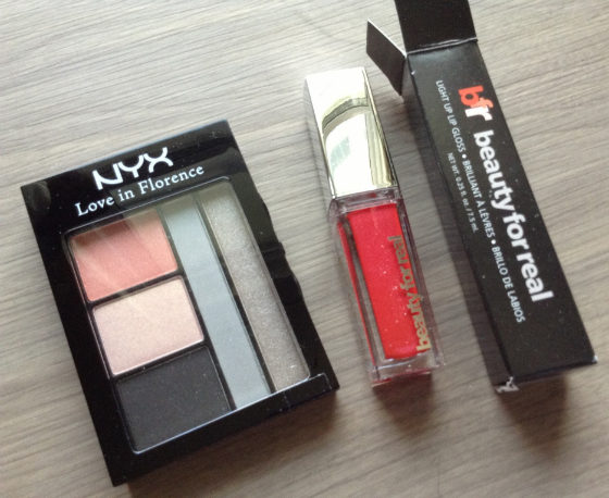 FabFitFun VIP Box Review - Winter 2013 MYX Makeup