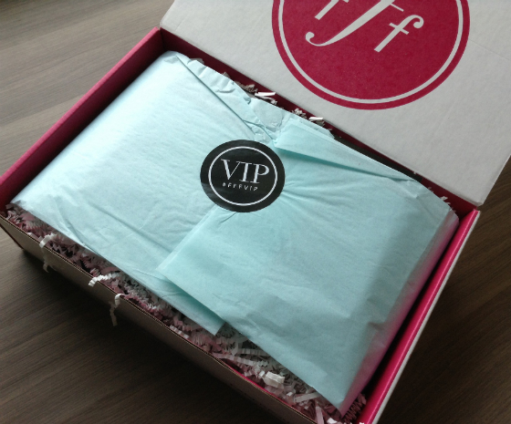 FabFitFun VIP Box Review - Winter 2013 Unboxing