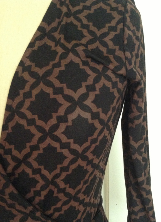 Golden Tote dress print