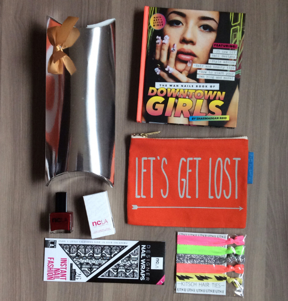 Jennifer Love Hewitt Fancy Box Review - Dec 2013 Items