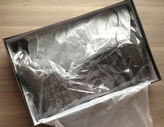 JustFab Shoe Subscription Box Review