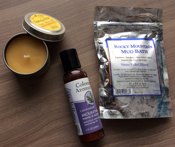 Escape Monthly Subscription Box Review - Jan 2014 Candle