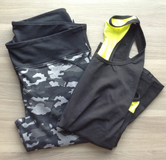 Fabletics Subscription Review & Coupon - Jan 2014 Athletic Gear