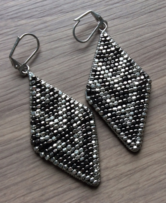 Fair Treasure Subscription Box Review - January 2014 Earrings