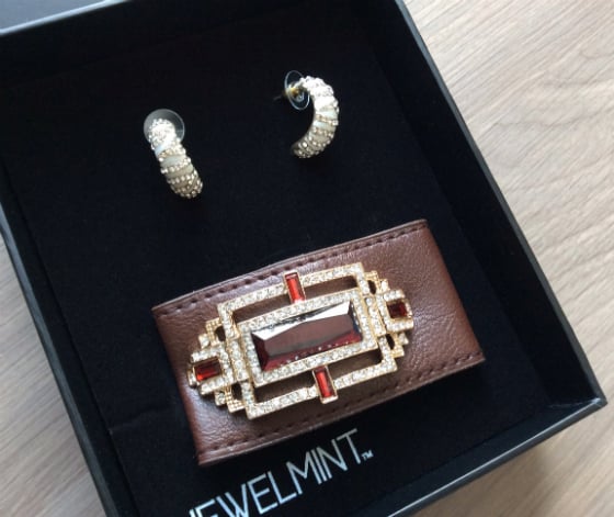 JewelMint Style Refresh Mystery Box Review Earrings