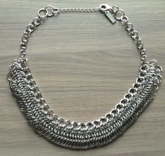 JewelMint Mystery Box Review - Jan 2014 Silver Necklace