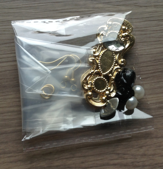 MJ Project DIY Subscription Box Review - Dec 2013 Earrings Materials