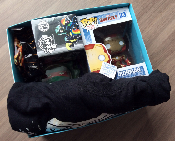 Nerd Block Subscription Box Review - January 2014 Items