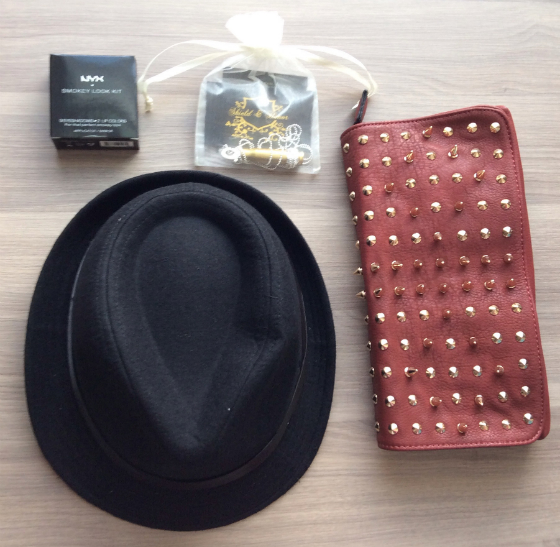 Social Bliss Style Box Review - January 2014 Rockstar Items