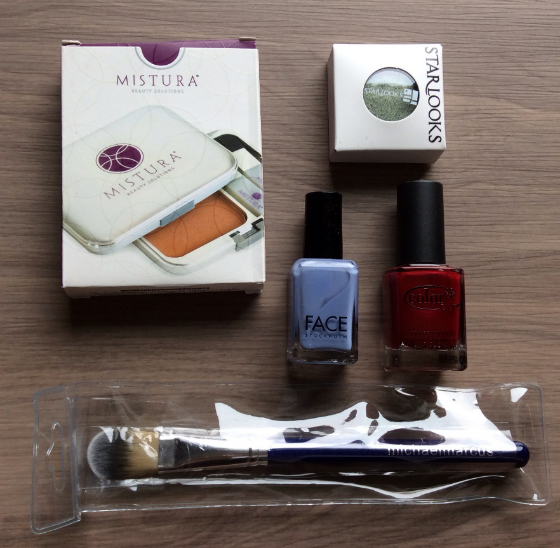 Wantable Makeup Subscription Box Review - January 2014 Items