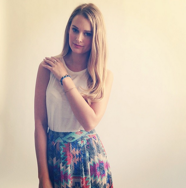 Golden Tote March 2014 Sneak Peak! Skirt