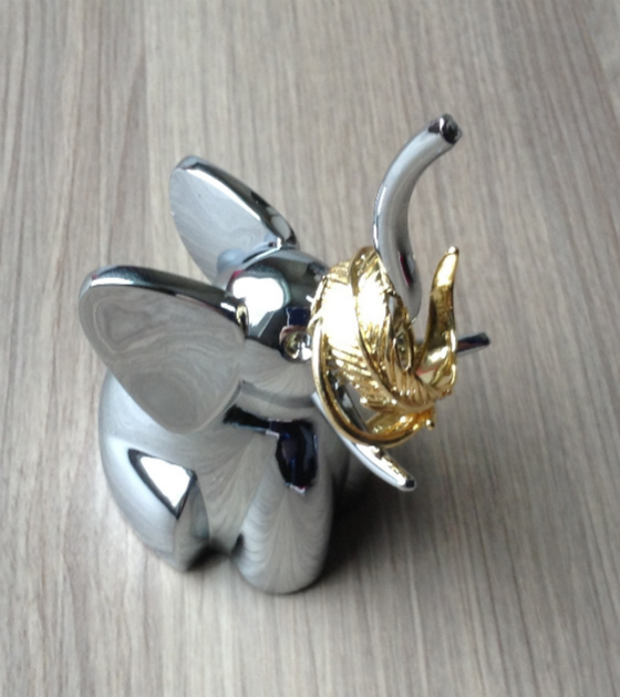 POPSUGAR Must Have Box Review - March 2014 Ring Holder