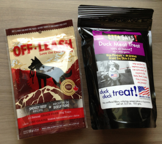 Barkbox Review & Coupon Code - April 2014 Treat