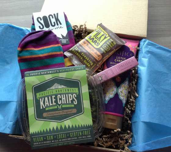 Hammock Pack Subscription Box Review - April 2014 Items