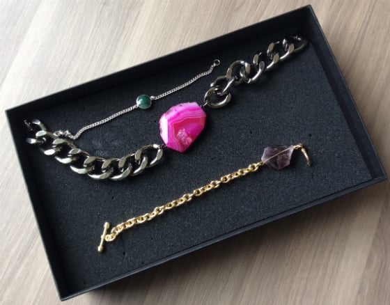 JewelMint Mystery Box Review - Oia Jules Items