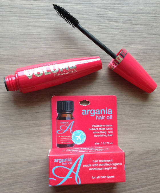 Her Fashion Box Subscription Review - March 2014 Mascara