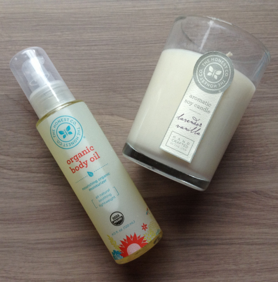 Honest Company Mother's Day Gift Set Review Candle