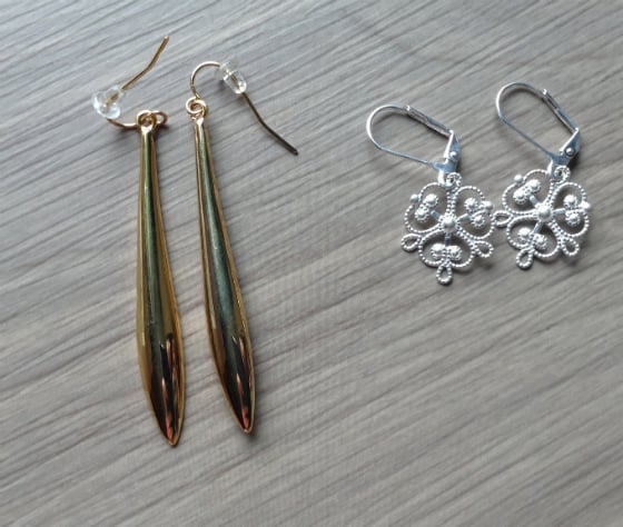 JewelMint Mother's Day MintKit Mystery Box Review Earrings