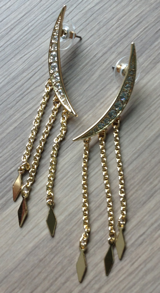JewelMint VIPBox Subscription Box Review - May 2014 Earrings