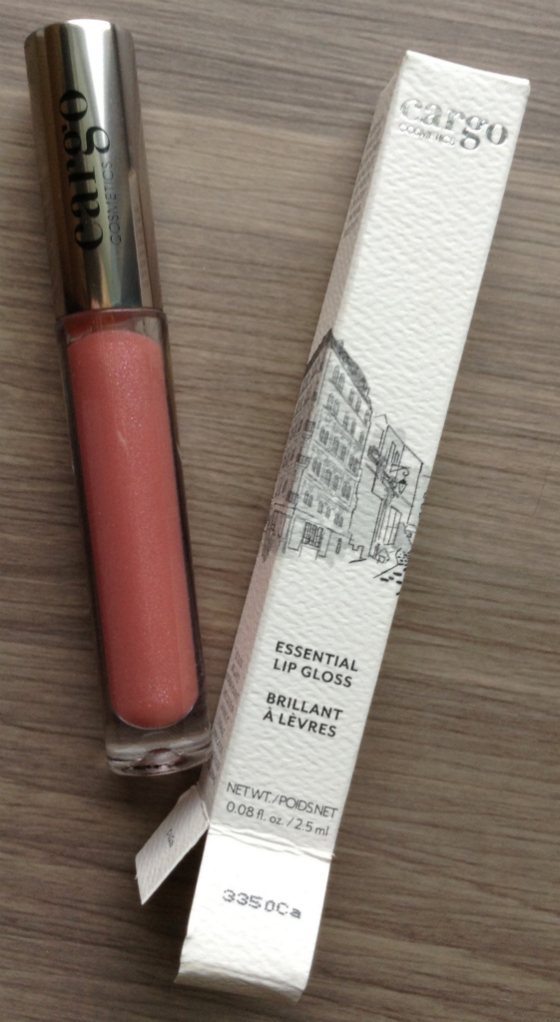 Jennifer Love Hewitt Fancy Box Review - April 2014 Cargo