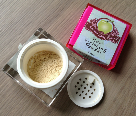 Vegan Cuts Beauty Box Subscription Review - May 2014 Powder