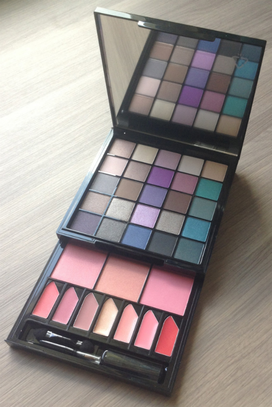 Blush Mystery Beauty Box Subscription Review - June 2014 NYX
