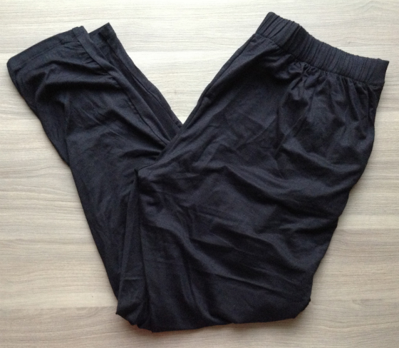 Golden Tote Review - June 2014 Pants