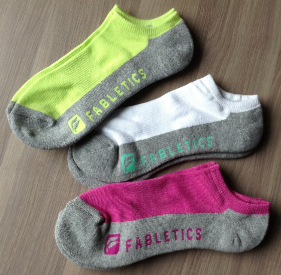Fabletics Review & $25 Off Coupon - July 2014 Socks