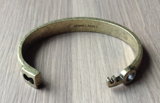 JewelMint VIPBox Subscription Box Review – July 2014 Bracelet